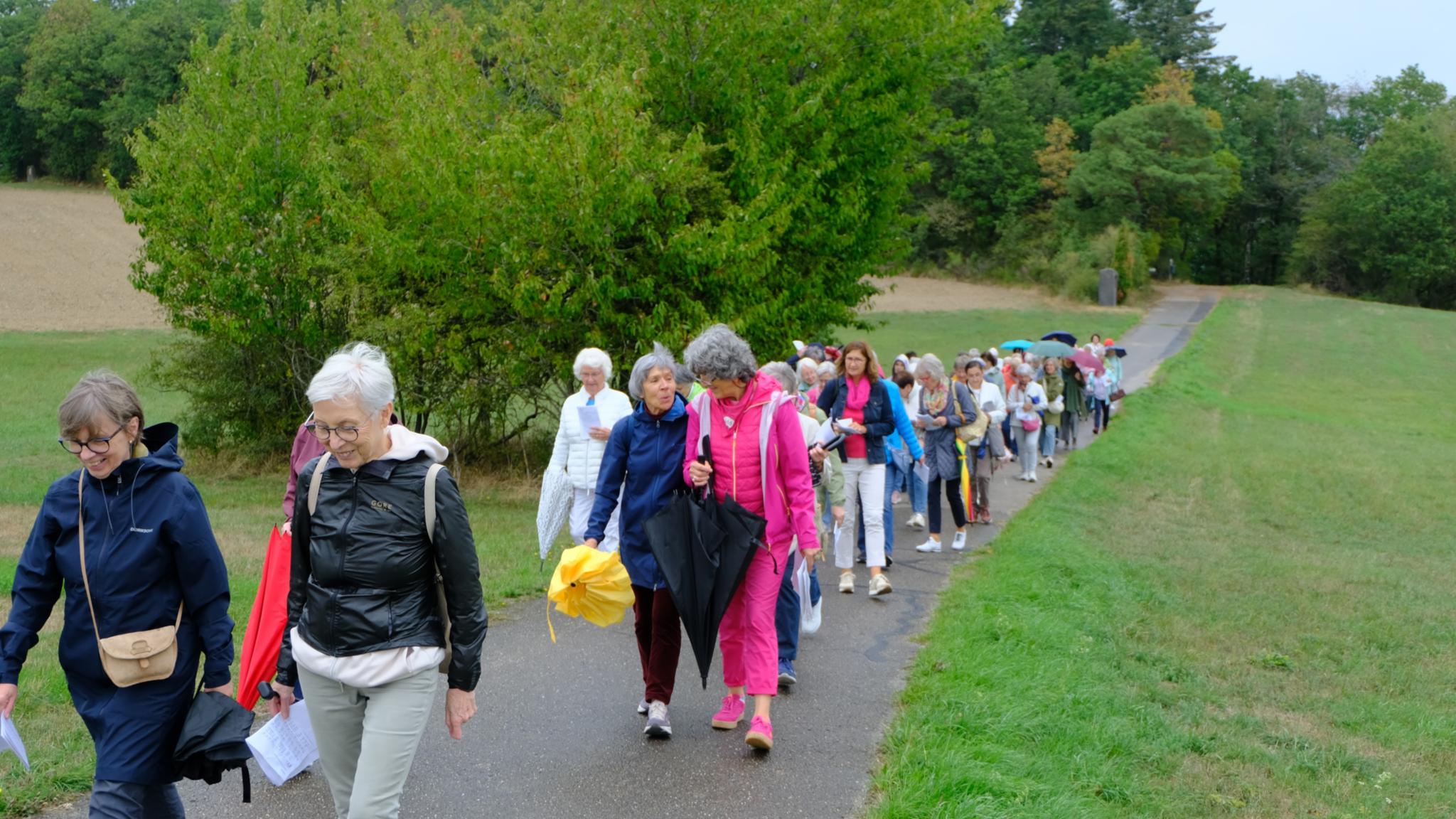 Frauen pilgern nach Barweiler