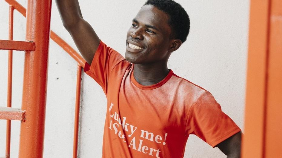 Das Foto zeigt Silas Teyim